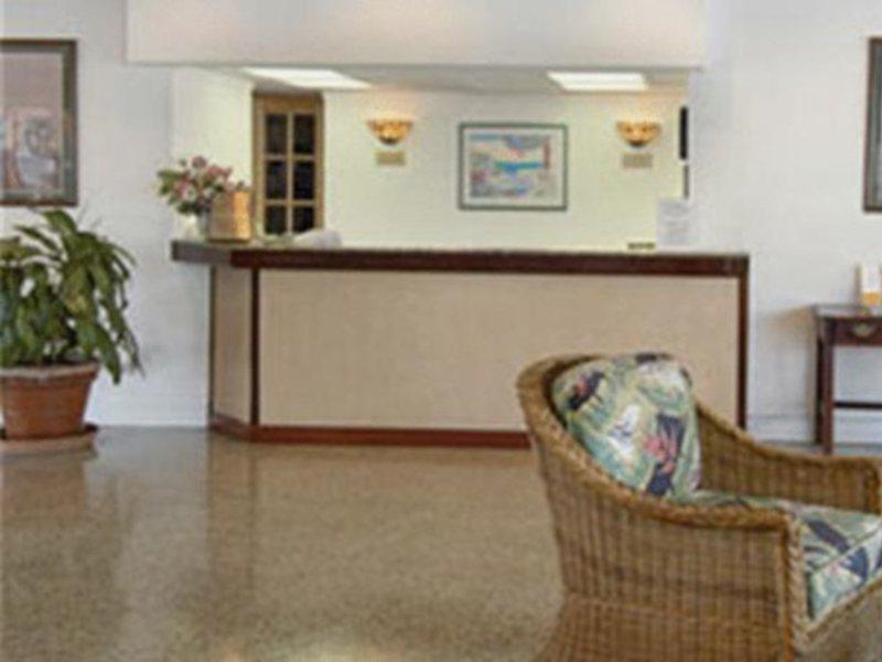 Travelodge Monaco Beach Resort 阳光岛滩 外观 照片